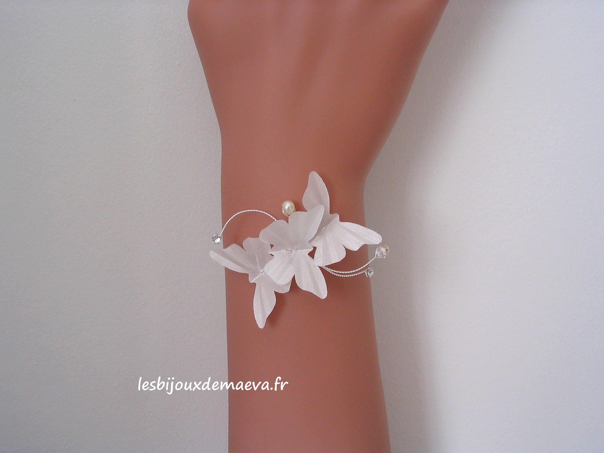 Bijoux mariage papillons bracelet blanc ou ivoire Sophia