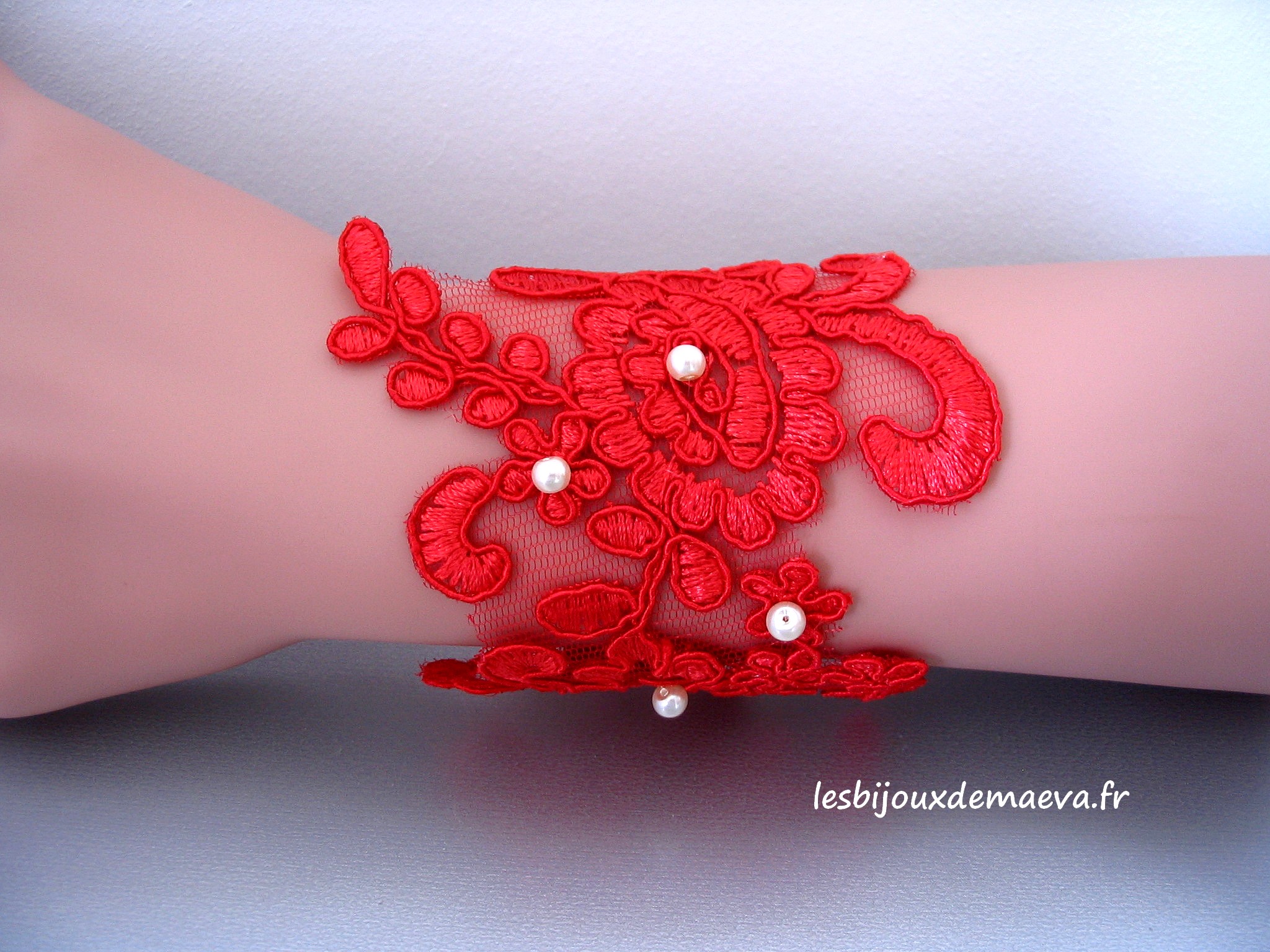 Bracelet mariage dentelle rouge