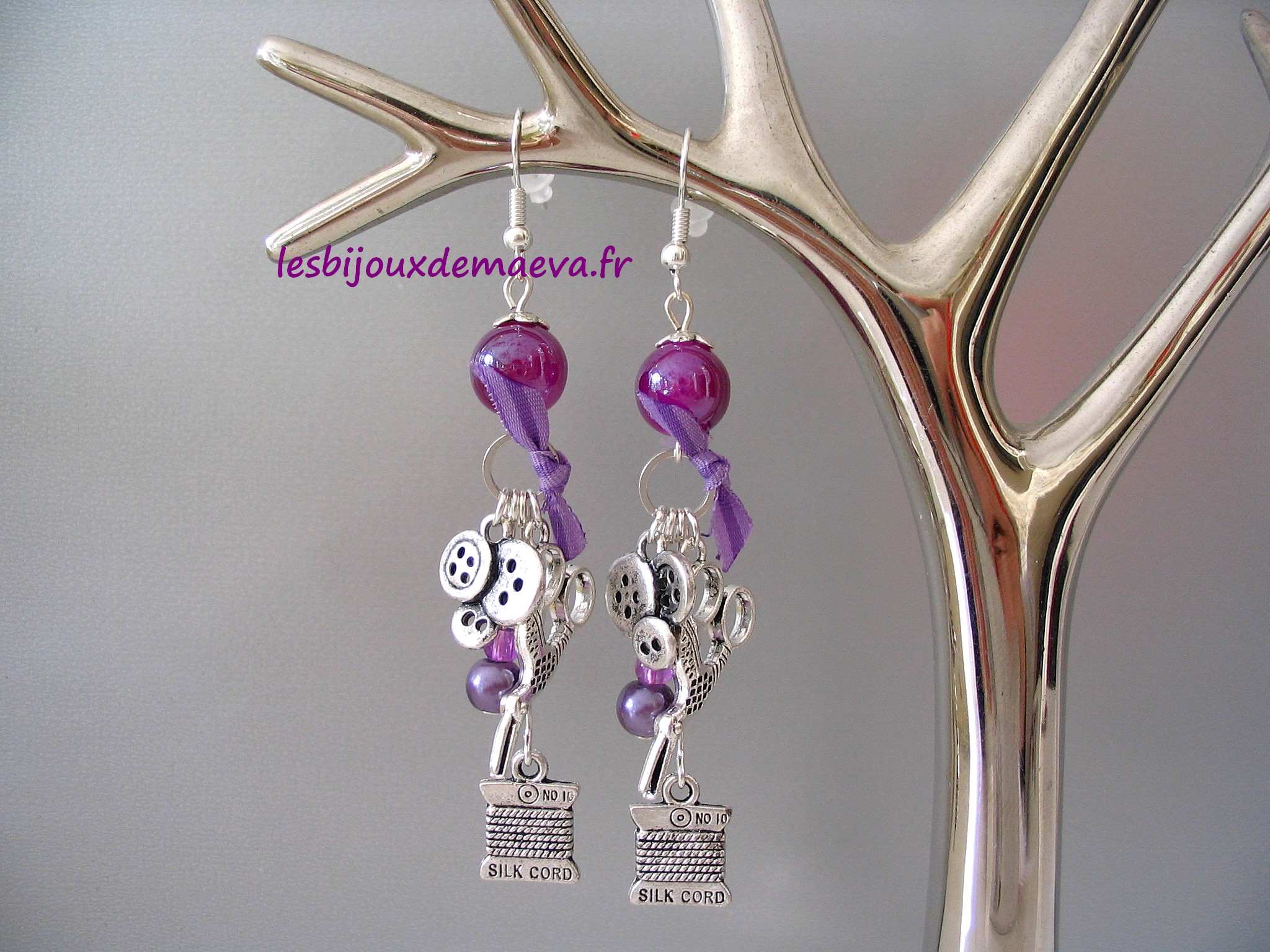 Boucles d'oreilles fantaisie violet Couturière