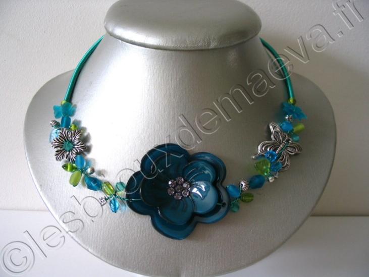 Bijoux fantaisie collier turquoise Nénuphar